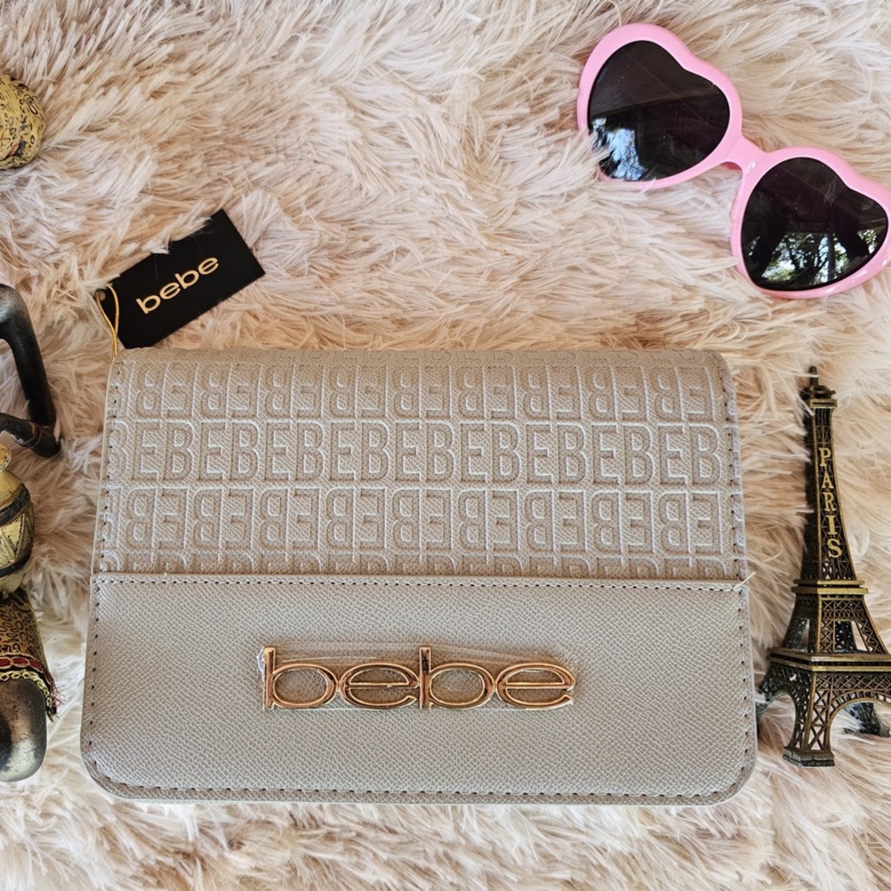 NWT BEBÉ gray crossbody Bag Gold Chain Strap Logo Accents